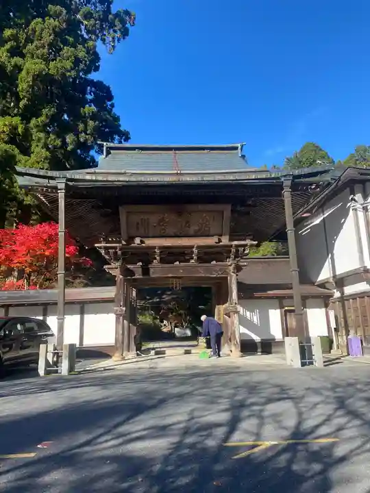 金剛三昧院の山門・神門