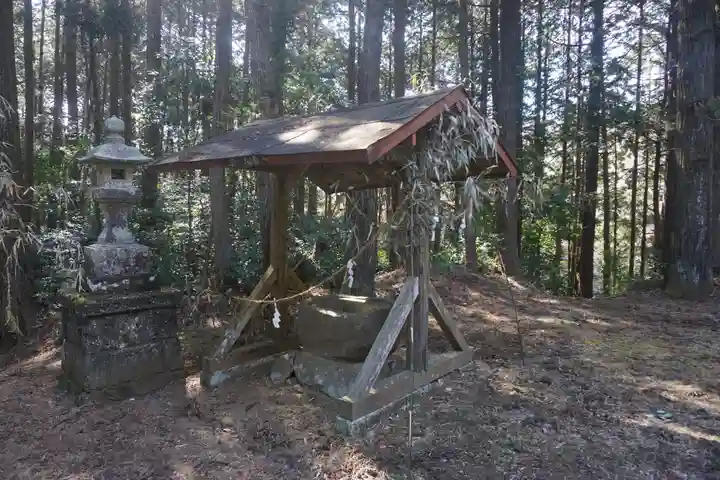千本神社の手水舎