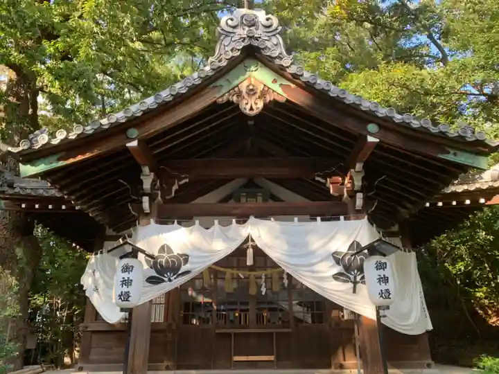 蝮ヶ池八幡宮の本殿・本堂