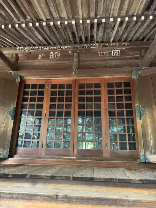土支田八幡宮の{uncategorized: "未分類", other: "その他", undefined: "問題あり", building: "その他建物", grave: "お墓", sacred_gate: "鳥居", guardian: "狛犬", statue: "像", buddha: "仏像", history: "歴史", nature: "自然", garden: "庭園", animal: "動物", pagoda: "塔", temizu: "手水舎", mountain_gate: "山門・神門", sanctuary: "本殿・本堂", subordinate: "末社・摂社", art: "芸術", scenery: "景色", jizo: "地蔵", ema: "絵馬", goshuin: "御朱印", omikuji: "おみくじ", items: "授与品その他", amulet: "お守り", goshuincho: "御朱印帳", eats: "食事", festival: "お祭り", votive_dance: "神楽", shichigosan: "七五三参", wedding: "結婚式", experience: "体験その他", initially: "初詣", around: "周辺", anti_infection: "感染症対策"}