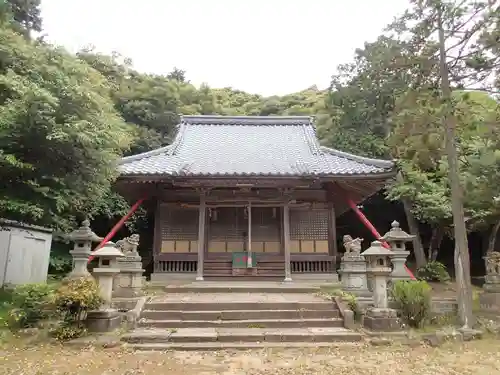 八雲神社の本殿