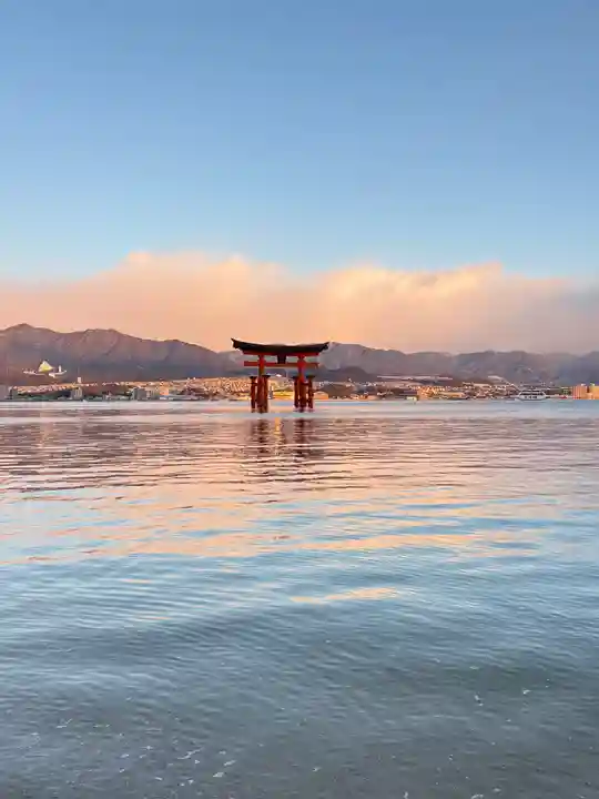 厳島神社(広島県)