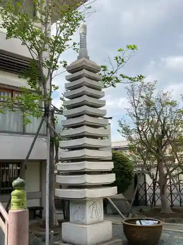 観音寺の塔