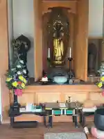長泉寺の{uncategorized: "未分類", other: "その他", undefined: "問題あり", building: "その他建物", grave: "お墓", sacred_gate: "鳥居", guardian: "狛犬", statue: "像", buddha: "仏像", history: "歴史", nature: "自然", garden: "庭園", animal: "動物", pagoda: "塔", temizu: "手水舎", mountain_gate: "山門・神門", sanctuary: "本殿・本堂", subordinate: "末社・摂社", art: "芸術", scenery: "景色", jizo: "地蔵", ema: "絵馬", goshuin: "御朱印", omikuji: "おみくじ", items: "授与品その他", amulet: "お守り", goshuincho: "御朱印帳", eats: "食事", festival: "お祭り", votive_dance: "神楽", shichigosan: "七五三参", wedding: "結婚式", experience: "体験その他", initially: "初詣", around: "周辺", anti_infection: "感染症対策"}