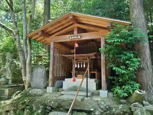 宝登山神社の本殿・本堂