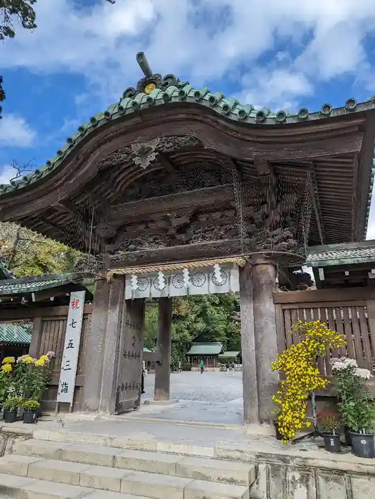 三嶋大社の山門・神門