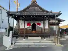 西用寺の本殿