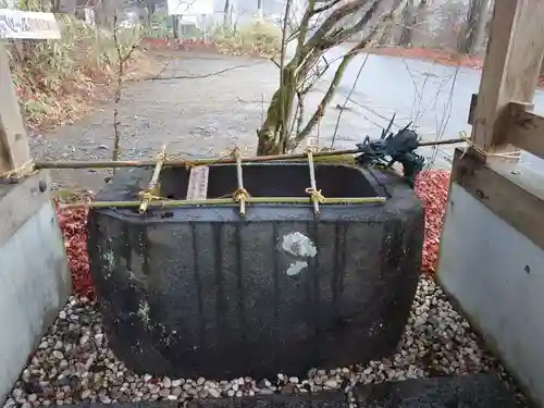 熊野皇大神社の手水舎