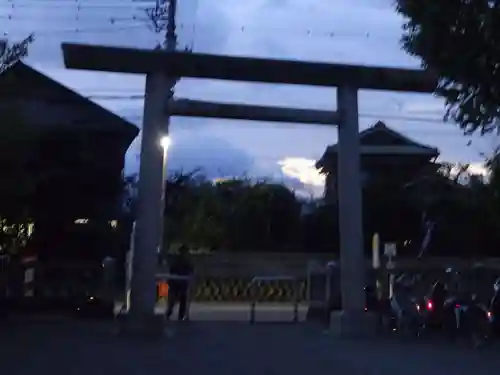 寄木神社の鳥居