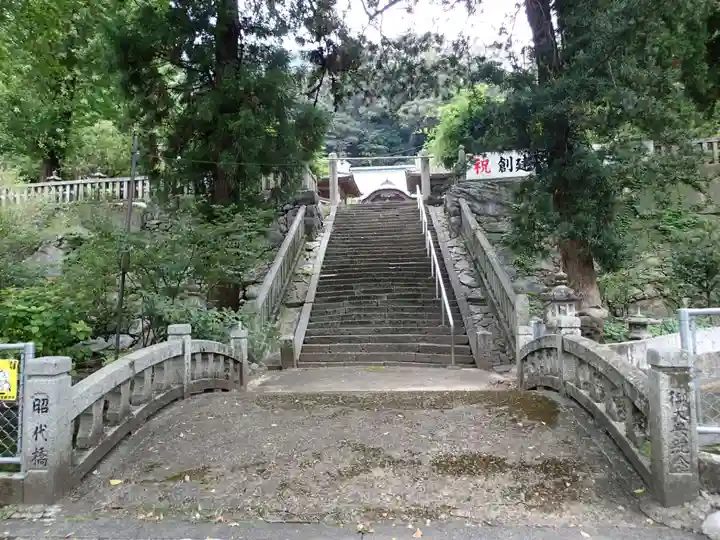 香春神社のその他建物
