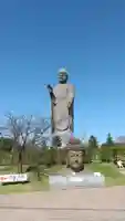 東本願寺本廟 牛久浄苑(牛久大仏)の仏像