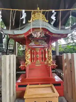 泉神社の末社・摂社
