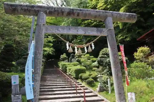 三春大神宮の鳥居