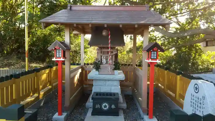 堀出神社の末社・摂社