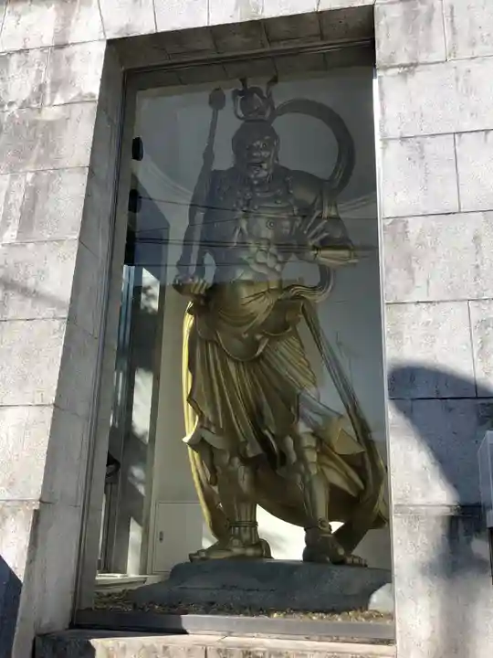 最上稲荷山妙教寺(岡山県)