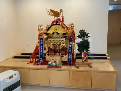 大谷地神社の{uncategorized: "未分類", other: "その他", undefined: "問題あり", building: "その他建物", grave: "お墓", sacred_gate: "鳥居", guardian: "狛犬", statue: "像", buddha: "仏像", history: "歴史", nature: "自然", garden: "庭園", animal: "動物", pagoda: "塔", temizu: "手水舎", mountain_gate: "山門・神門", sanctuary: "本殿・本堂", subordinate: "末社・摂社", art: "芸術", scenery: "景色", jizo: "地蔵", ema: "絵馬", goshuin: "御朱印", omikuji: "おみくじ", items: "授与品その他", amulet: "お守り", goshuincho: "御朱印帳", eats: "食事", festival: "お祭り", votive_dance: "神楽", shichigosan: "七五三参", wedding: "結婚式", experience: "体験その他", initially: "初詣", around: "周辺", anti_infection: "感染症対策"}