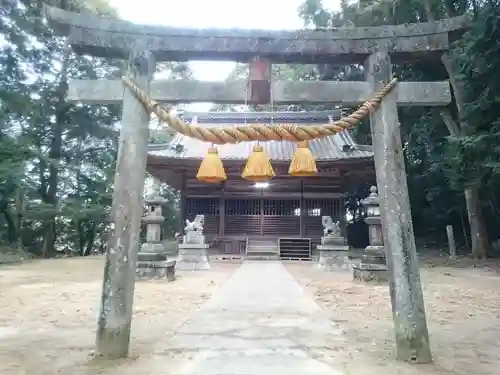 熊野神社の鳥居