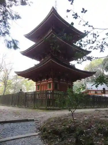 霊山寺の塔