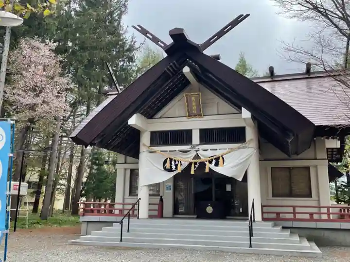 北広島市総鎮守 廣島神社の本殿・本堂