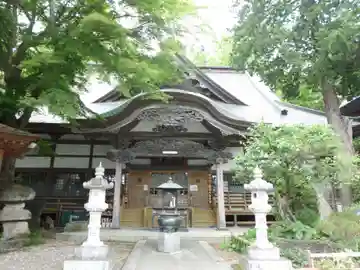 龍昌寺の本殿・本堂