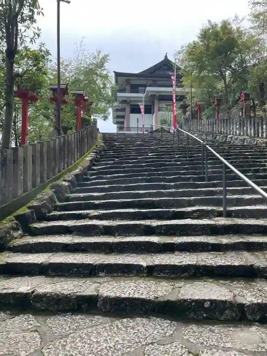 熊野那智大社(和歌山県)
