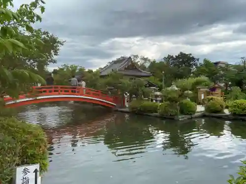 神泉苑の庭園