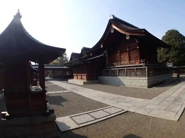 城南宮の本殿・本堂