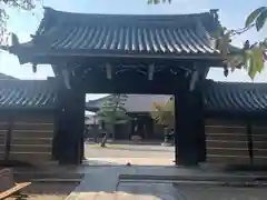 桑名別院本統寺(三重県)