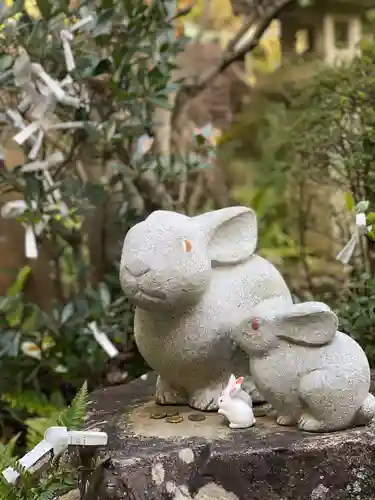 岡崎神社の狛犬