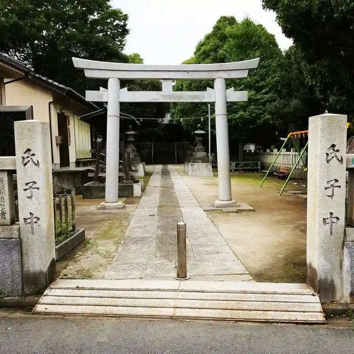 白髭神社の鳥居