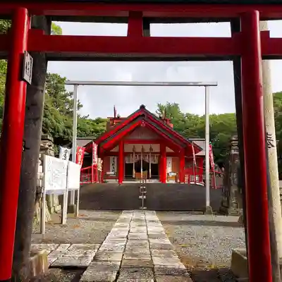 美濃輪稲荷神社の本殿・本堂