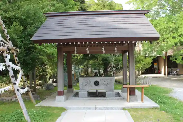 高家神社の手水舎
