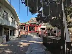 鶴見神社の本殿