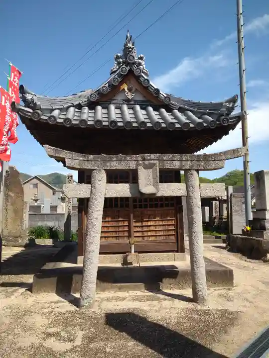 多聞寺の末社・摂社