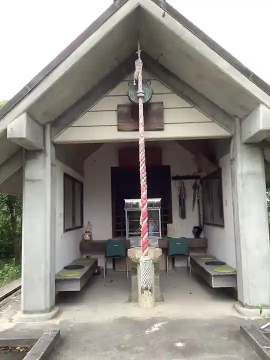 向山弘法堂の本殿・本堂