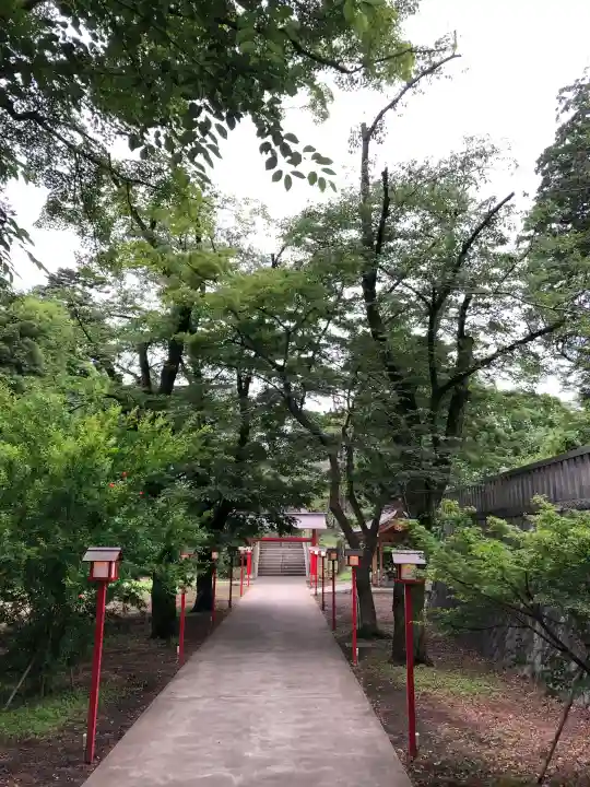 菅原神社の{uncategorized: "未分類", other: "その他", undefined: "問題あり", building: "その他建物", grave: "お墓", sacred_gate: "鳥居", guardian: "狛犬", statue: "像", buddha: "仏像", history: "歴史", nature: "自然", garden: "庭園", animal: "動物", pagoda: "塔", temizu: "手水舎", mountain_gate: "山門・神門", sanctuary: "本殿・本堂", subordinate: "末社・摂社", art: "芸術", scenery: "景色", jizo: "地蔵", ema: "絵馬", goshuin: "御朱印", omikuji: "おみくじ", items: "授与品その他", amulet: "お守り", goshuincho: "御朱印帳", eats: "食事", festival: "お祭り", votive_dance: "神楽", shichigosan: "七五三参", wedding: "結婚式", experience: "体験その他", initially: "初詣", around: "周辺", anti_infection: "感染症対策"}