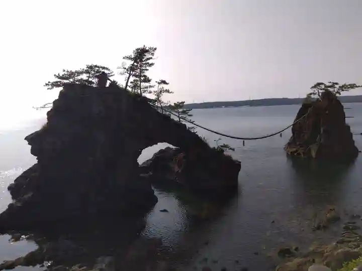 機具岩神社(能登二見)(石川県)