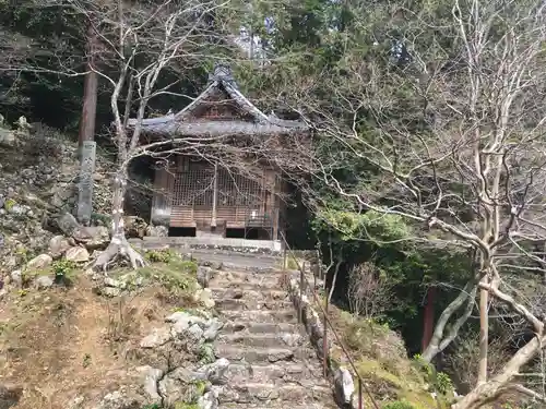 法華寺の本殿