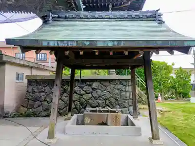 飛島善光寺の手水舎