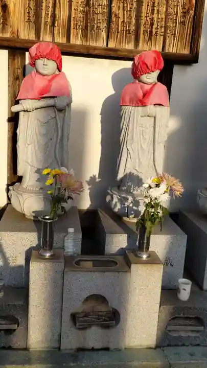 中峠弥陀堂(中峠阿弥陀堂)の地蔵