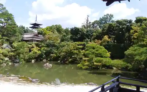 仁和寺の庭園