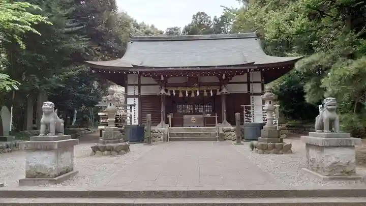 三ケ尻八幡神社の本殿・本堂