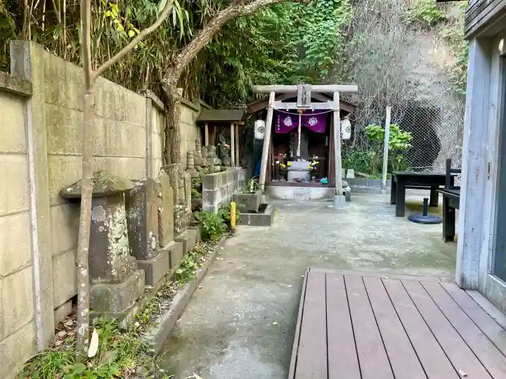 岩窟不動尊(巌窟不動尊/窟堂不動尊/窟堂/岩屋堂)(神奈川県)