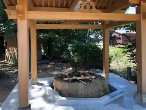杜屋神社の手水舎
