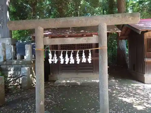 氷川神社の末社