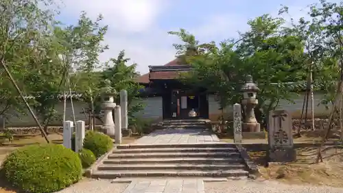 霊山寺（仁和寺塔頭）の本殿・本堂