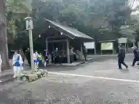 伊勢神宮外宮(豊受大神宮)の{uncategorized: "未分類", other: "その他", undefined: "問題あり", building: "その他建物", grave: "お墓", sacred_gate: "鳥居", guardian: "狛犬", statue: "像", buddha: "仏像", history: "歴史", nature: "自然", garden: "庭園", animal: "動物", pagoda: "塔", temizu: "手水舎", mountain_gate: "山門・神門", sanctuary: "本殿・本堂", subordinate: "末社・摂社", art: "芸術", scenery: "景色", jizo: "地蔵", ema: "絵馬", goshuin: "御朱印", omikuji: "おみくじ", items: "授与品その他", amulet: "お守り", goshuincho: "御朱印帳", eats: "食事", festival: "お祭り", votive_dance: "神楽", shichigosan: "七五三参", wedding: "結婚式", experience: "体験その他", initially: "初詣", around: "周辺", anti_infection: "感染症対策"}