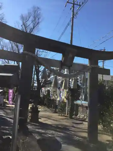 取手八坂神社の鳥居