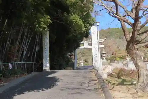 岩瀧神社の建物その他