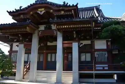 金藏院の本殿・本堂